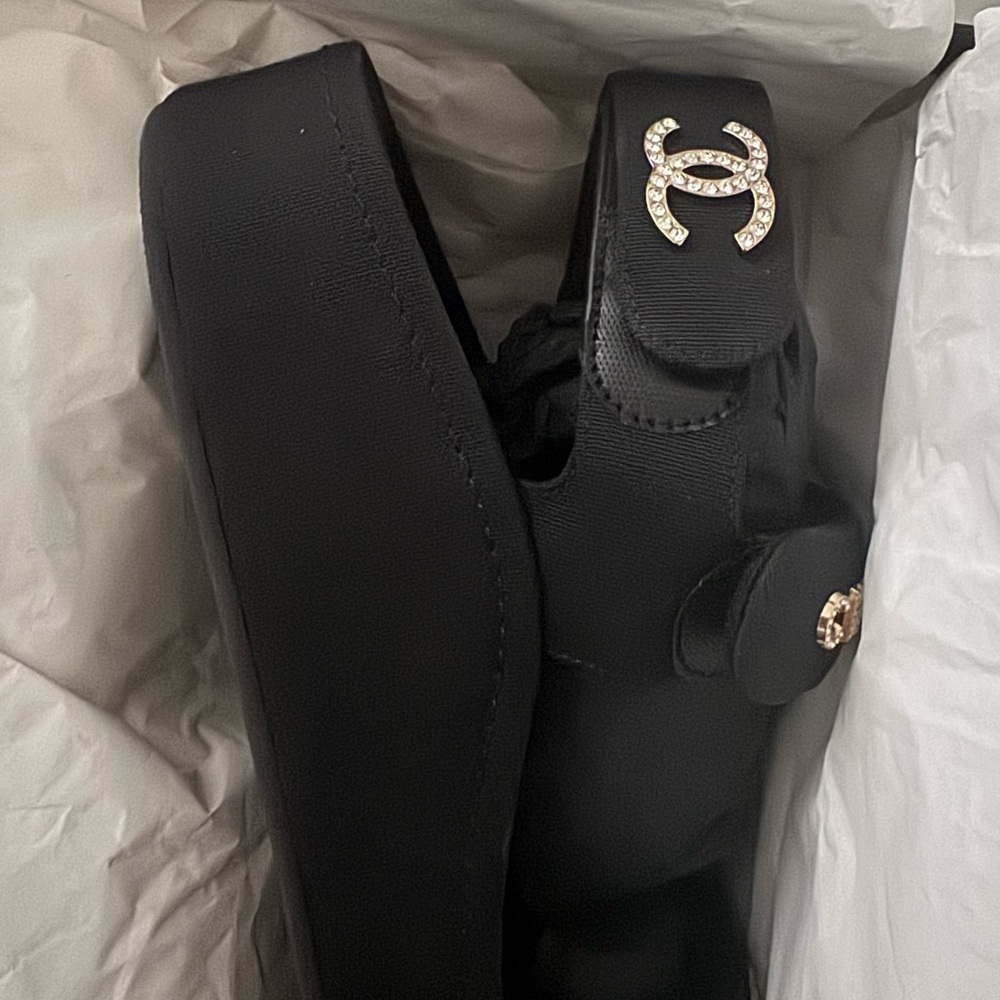 Brand new Chanel dad sandals - Picture 3 of 5